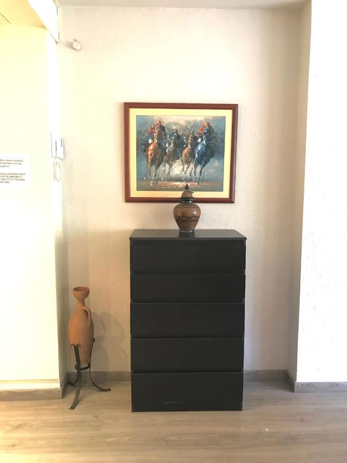Apartamento Ideal Βαρκελώνη Εξωτερικό φωτογραφία